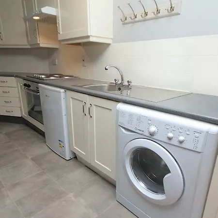 Beautiful Great Location Apartment